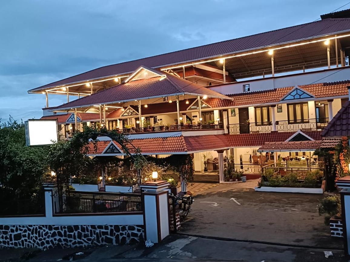 Hotel Apple Valley Kodaikanal Bagian luar foto